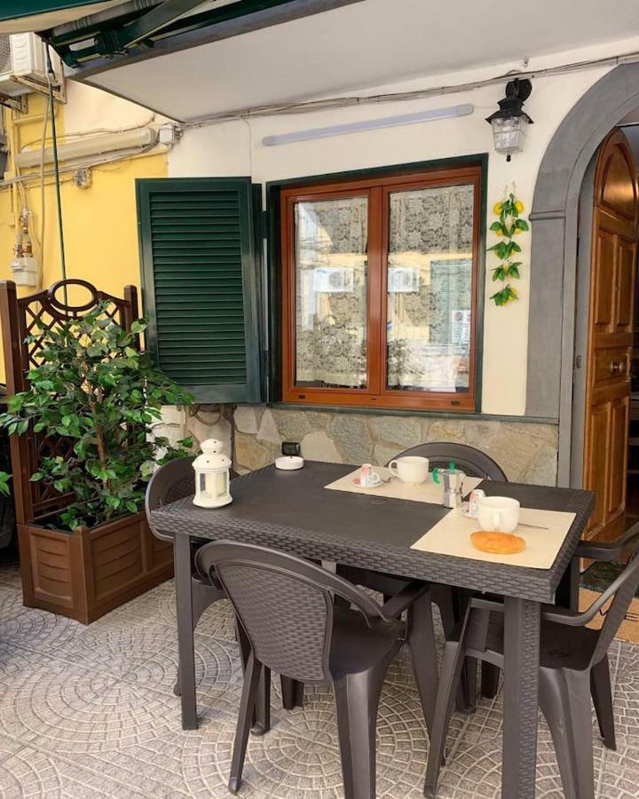 ナポリ San Gennaro Houseヴィラ エクステリア 写真